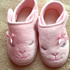 ❤️ BOGO ❤️ toddler slippers